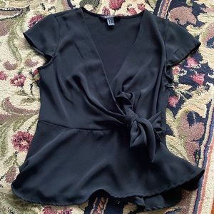 Black top with side tie